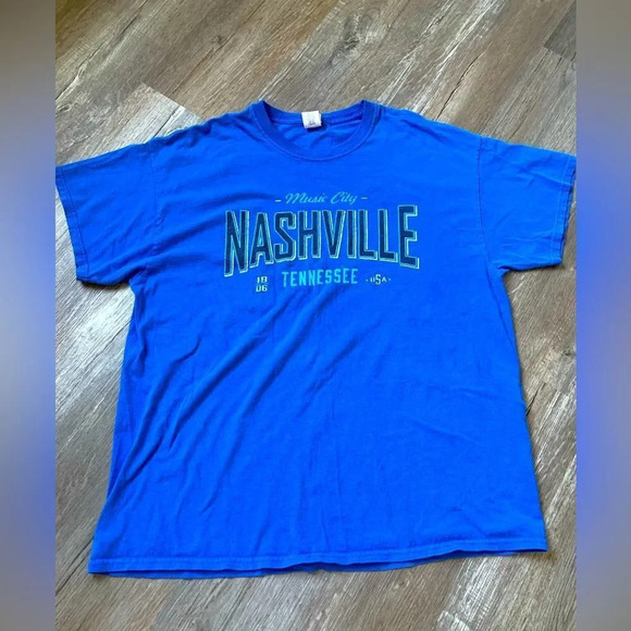 Gildan Other - Music City Nashville Tennessee Graphic T-shirt Royal Blue Size L XL